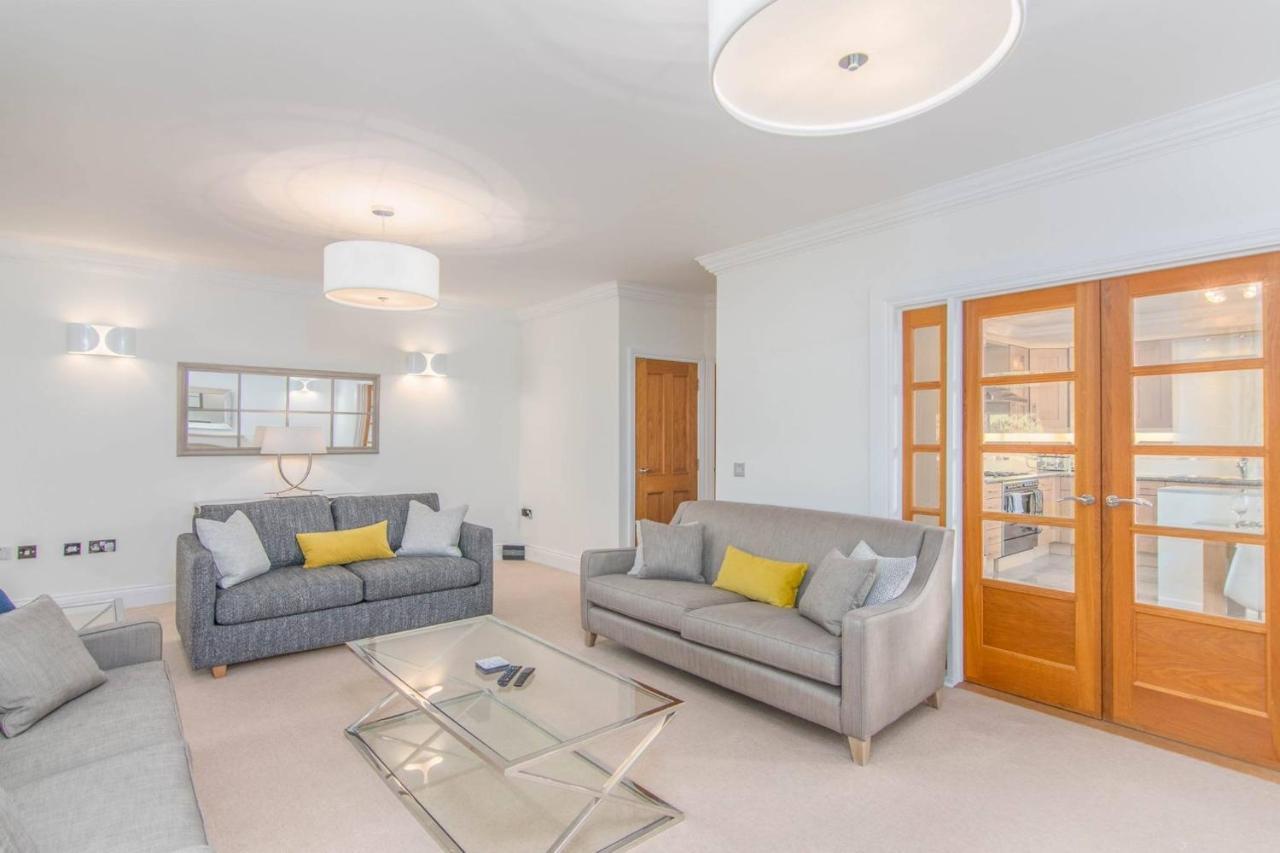 Jubilee Mansions 5* Retreat Apartamento Peterborough Exterior foto
